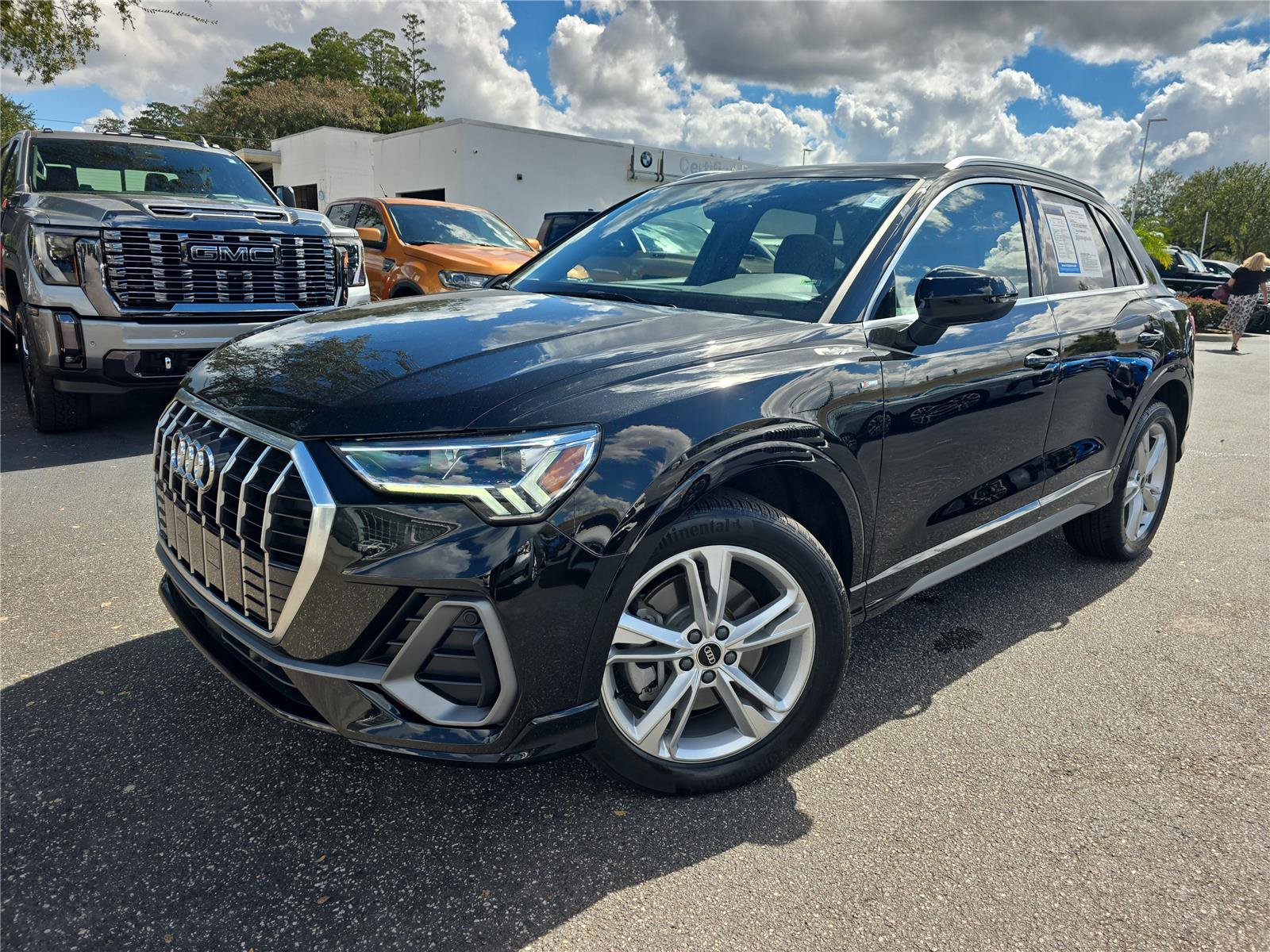 Used 2023 Audi Q3 2.0T Premium Plus w/ Premium Plus Package AWD/4WD image 28
