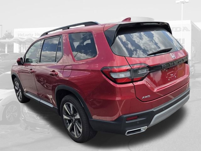 Used 2024 Honda Pilot Elite image 7