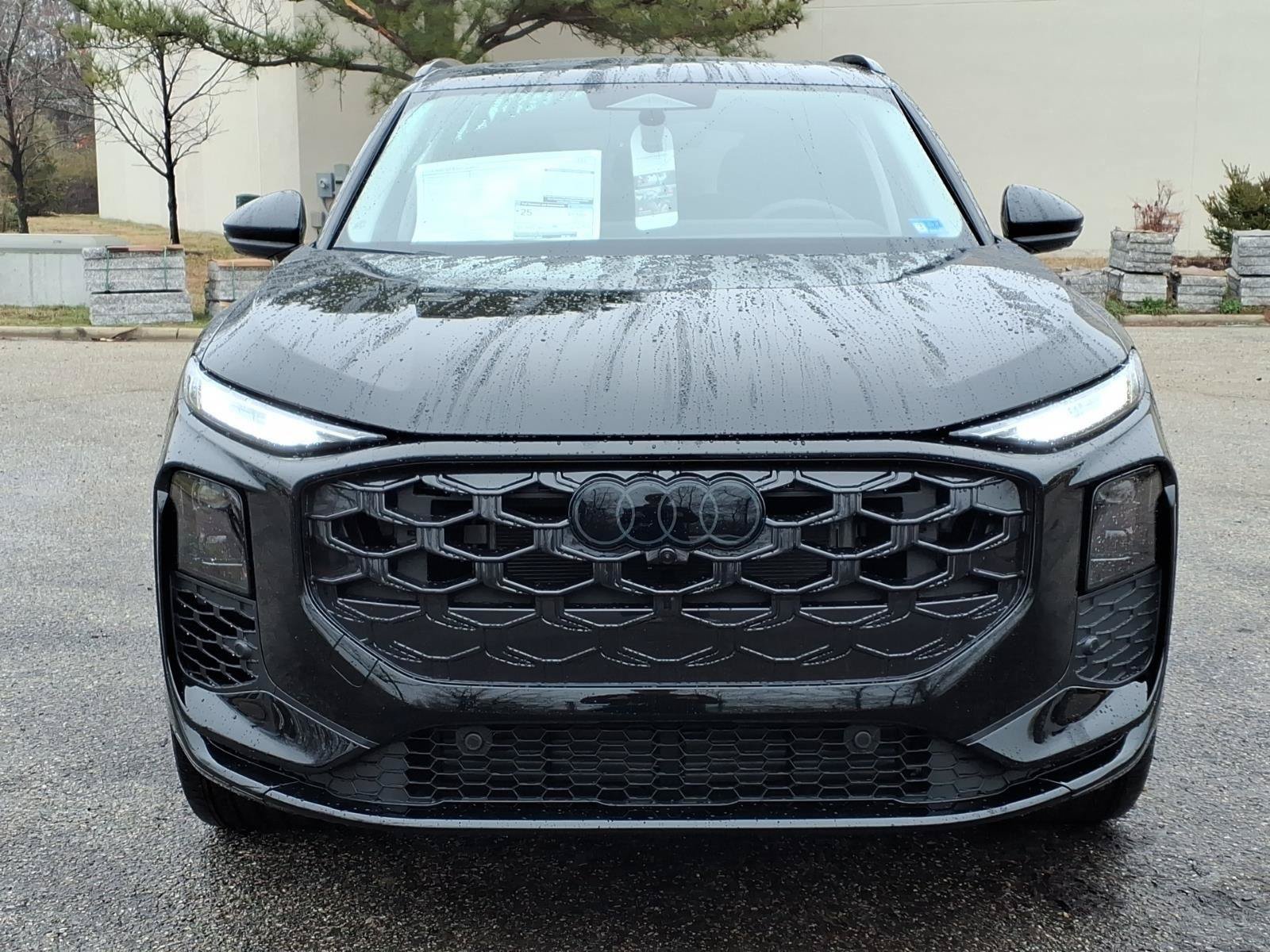New 2026 Audi Q3 quattro 2.0T AWD/4WD image 2