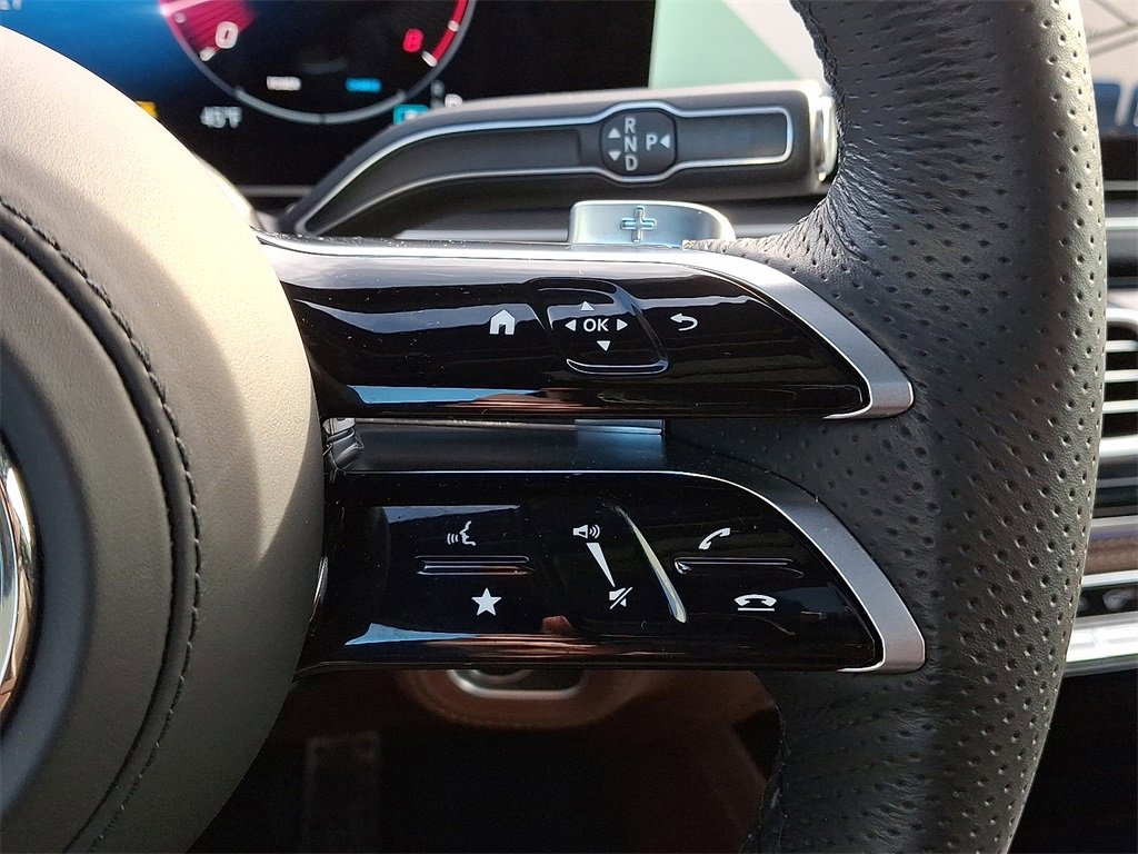 Used 2025 Mercedes-Benz GLS 580 GLS 580 image 23