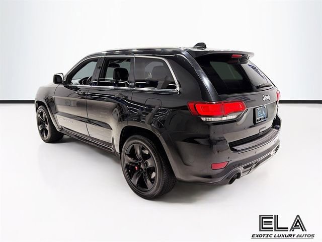Used 2015 Jeep Grand Cherokee SRT image 6