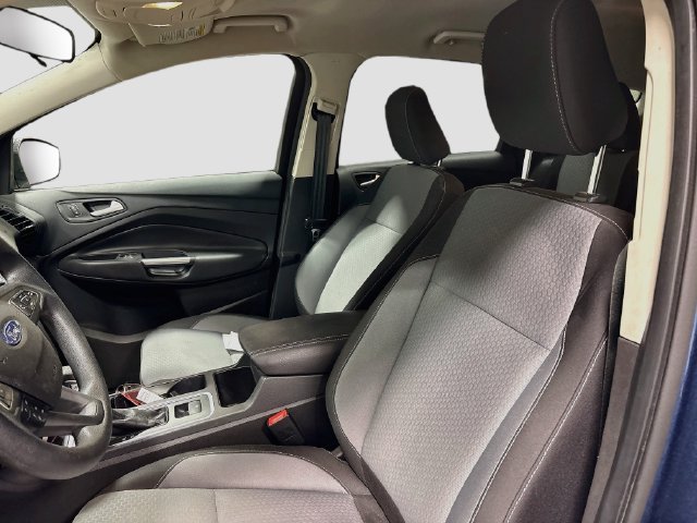 Used 2018 Ford Escape SE w/ SE Sync 3 Package FWD image 18