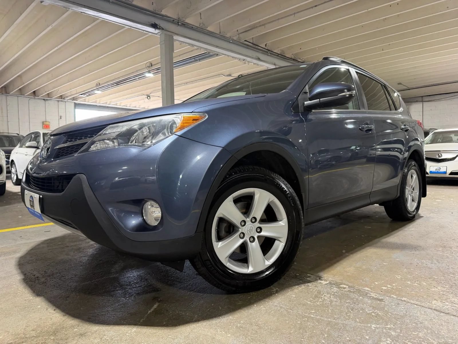 Used 2014 Toyota RAV4 XLE AWD/4WD image 2
