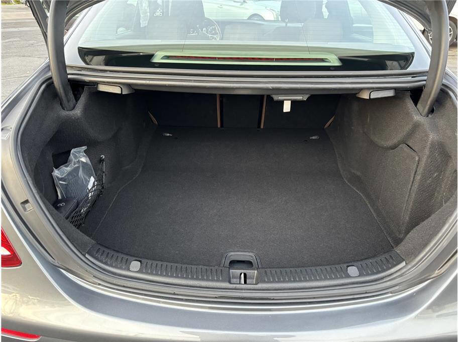 Used 2020 Mercedes-Benz E 450 4MATIC Sedan image 19