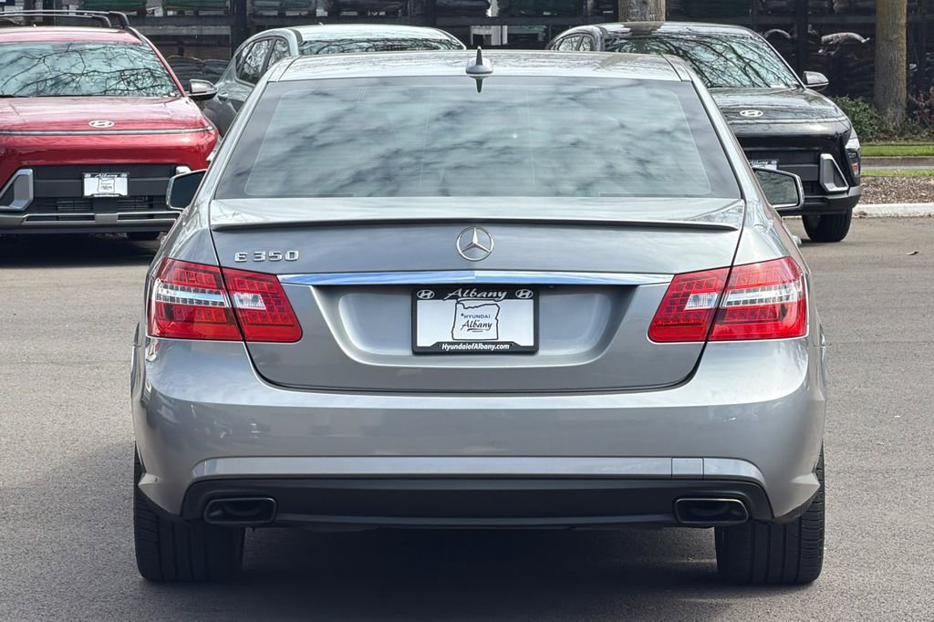 Used 2011 Mercedes-Benz E 350 Sedan image 5