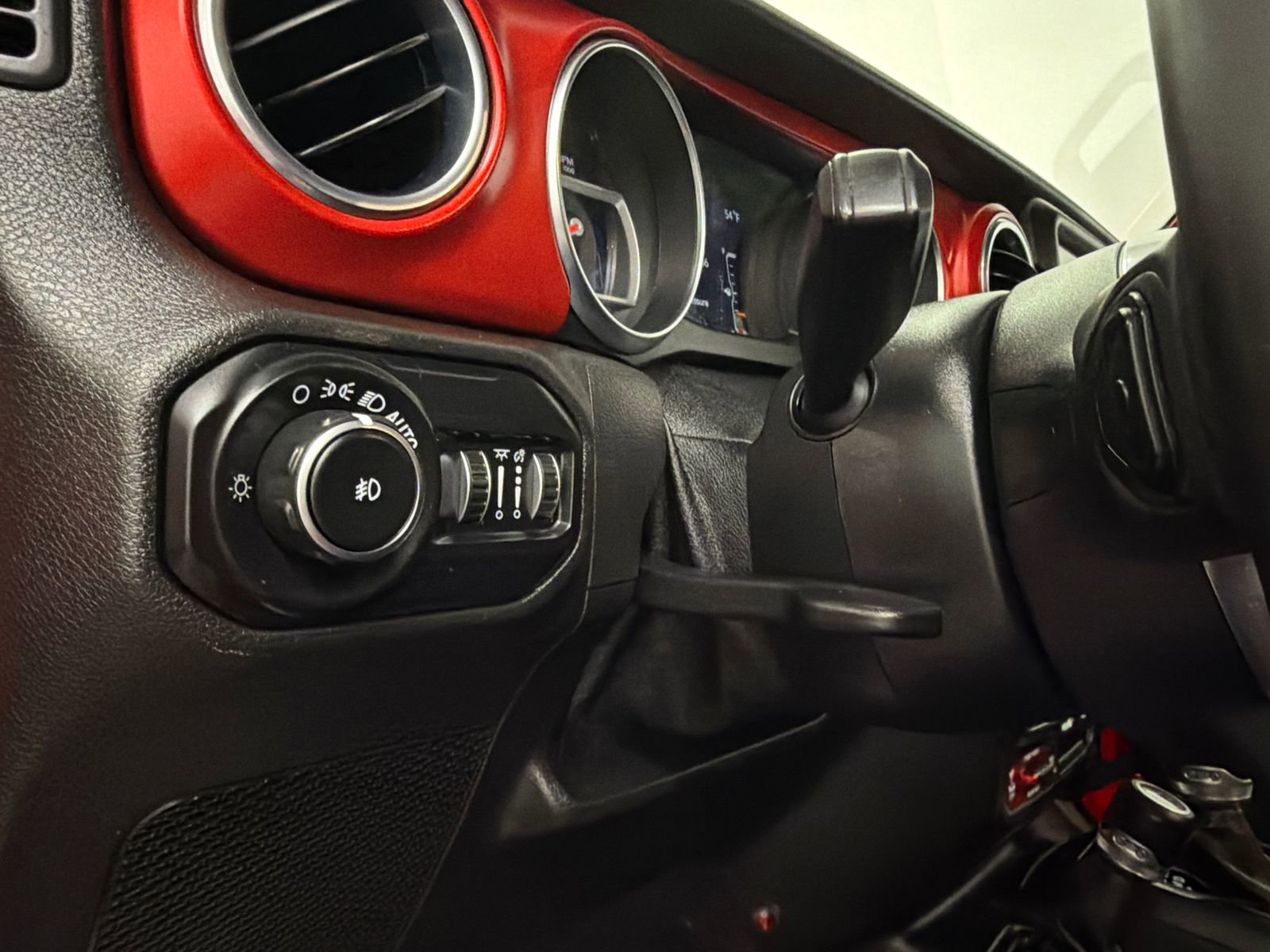 Used 2019 Jeep Wrangler Unlimited Rubicon image 31