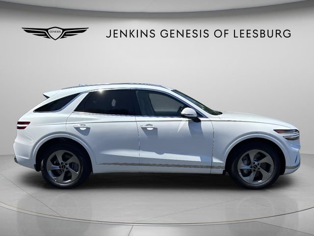 Used 2026 Genesis GV70 2.5T Select AWD/4WD image 3