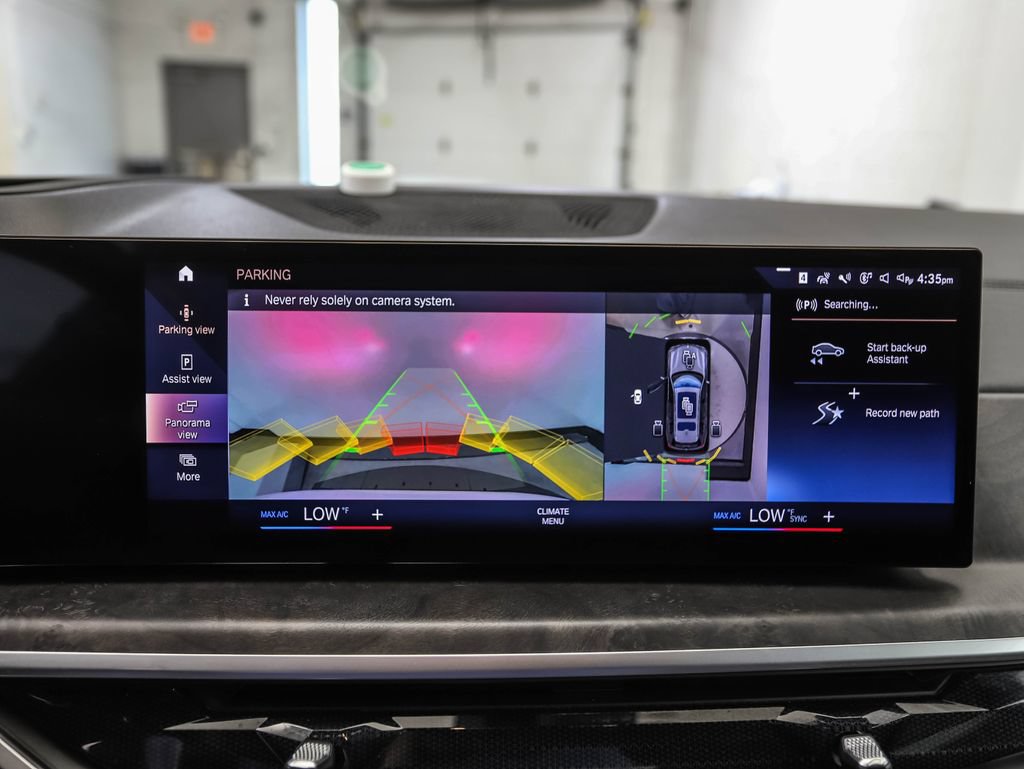 Used 2023 BMW X7 xDrive40i w/ Executive Package AWD/4WD image 18