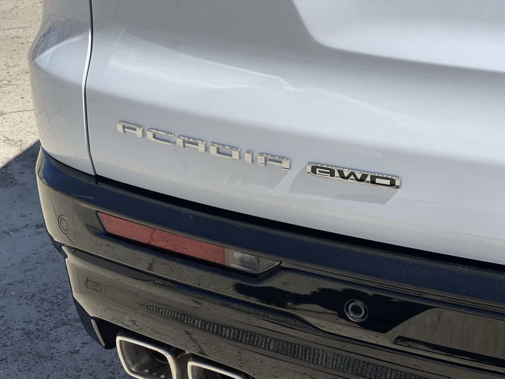 New 2026 GMC Acadia Denali Ultimate AWD/4WD image 32