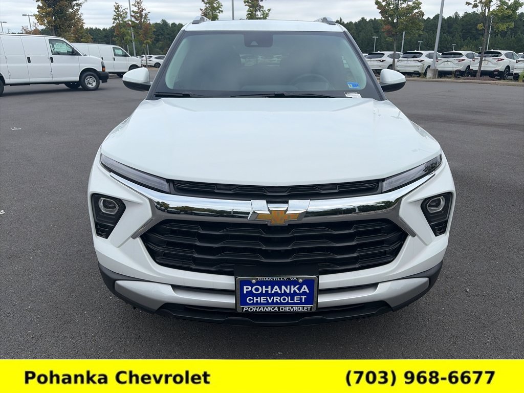 New 2026 Chevrolet TrailBlazer LT w/ LT Cold Weather Package AWD/4WD image 2