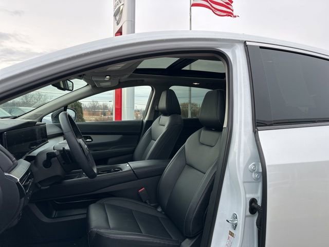 Certified 2025 Nissan Murano SL image 22