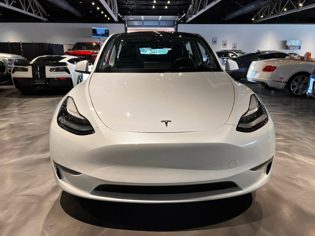 Used 2020 Tesla Model Y Performance image 8