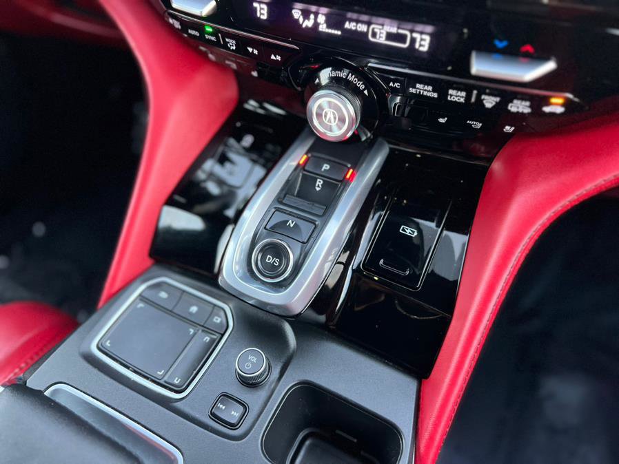 Used 2023 Acura MDX A-Spec image 18