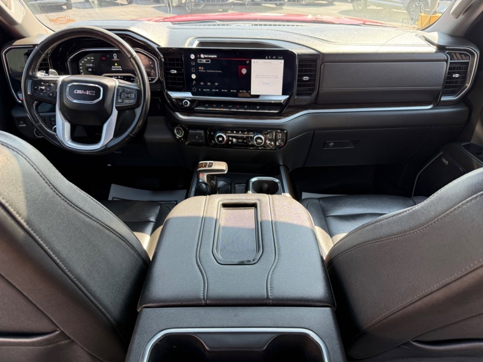 Used 2022 GMC Sierra 1500 Elevation w/ Elevation Premium Package image 19