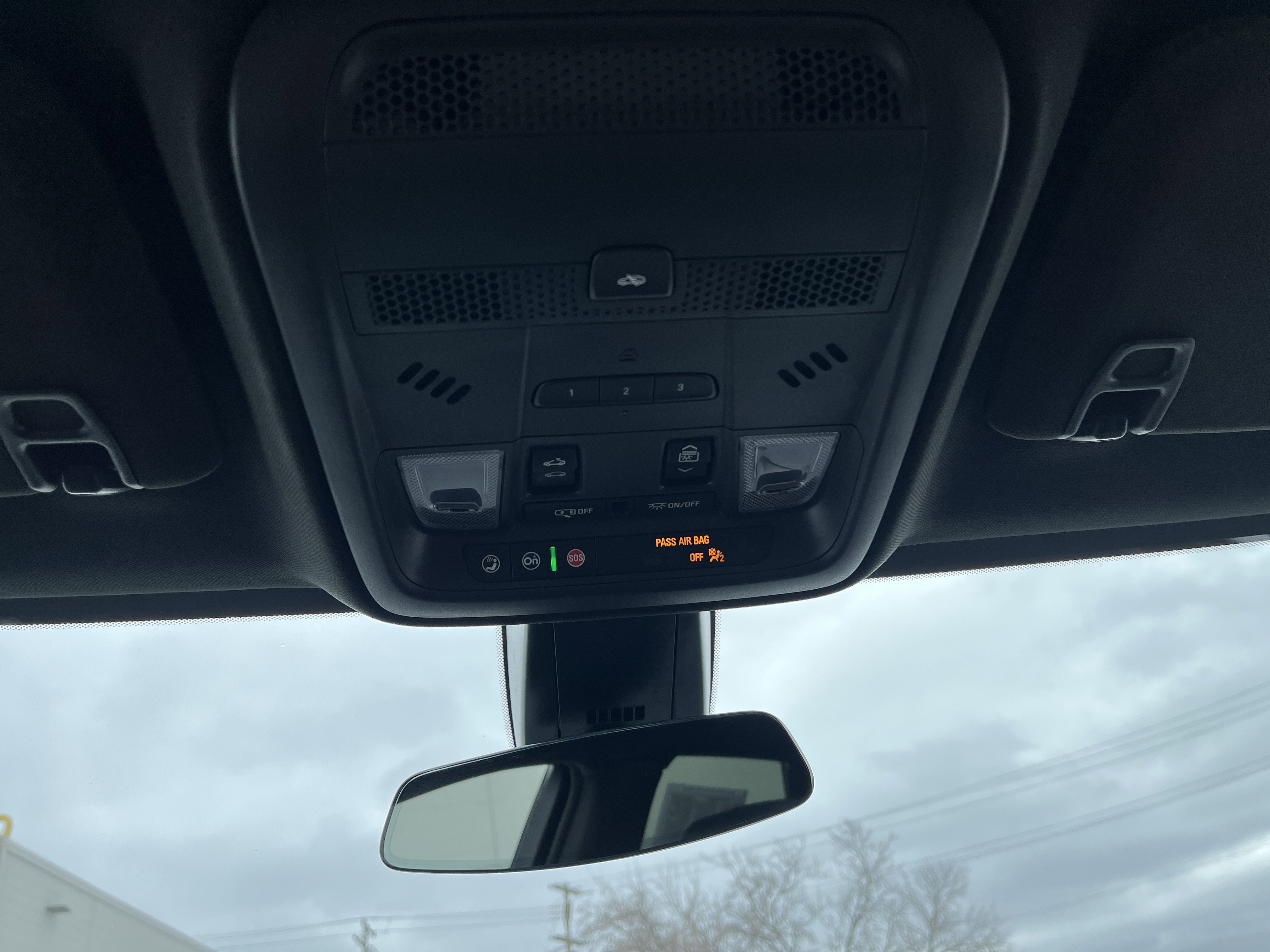 Used 2025 Cadillac XT5 Premium Luxury image 33