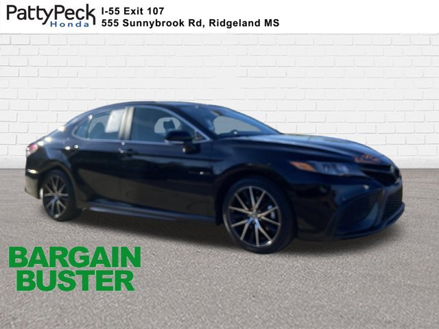 Used 2024 Toyota Camry SE