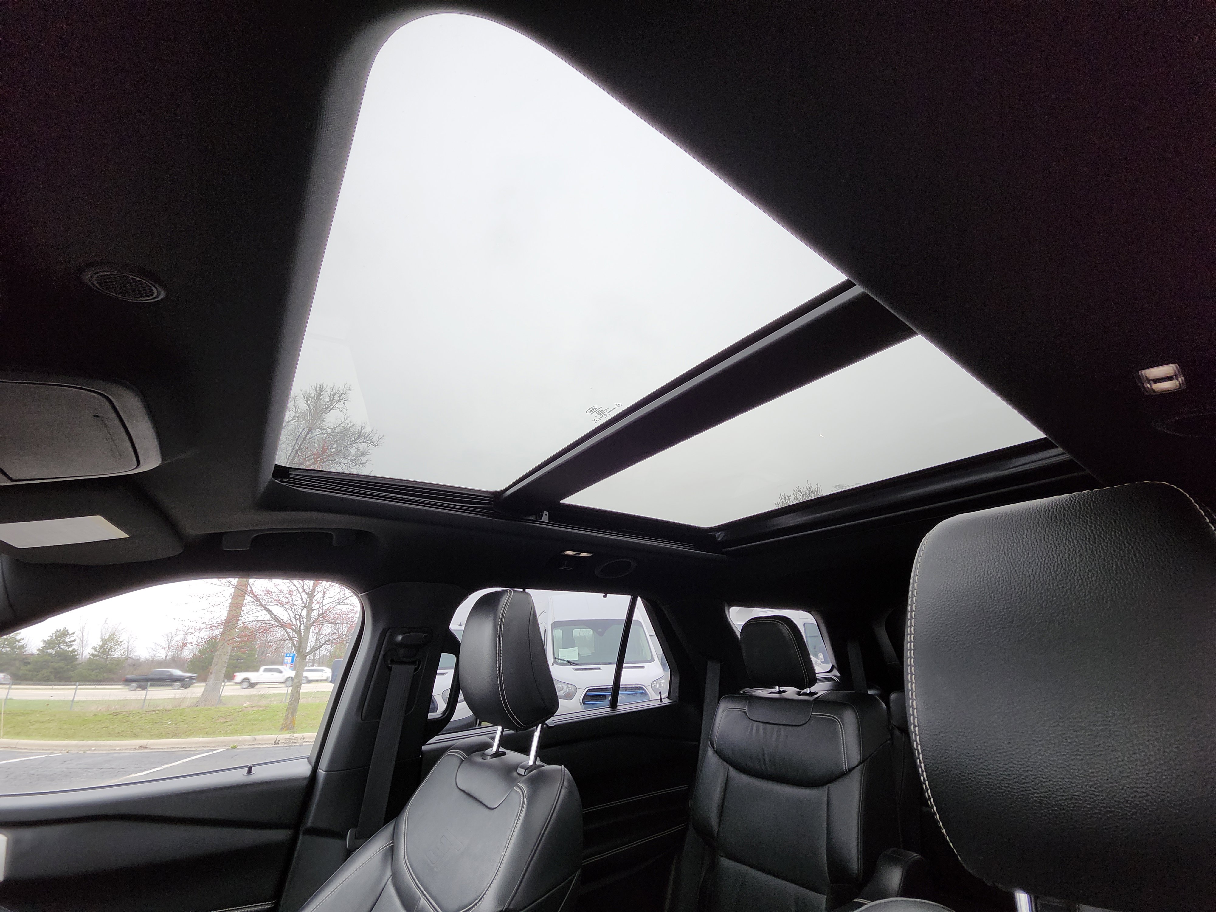 Used 2021 Ford Explorer ST w/ Equipment Group 401A image 2