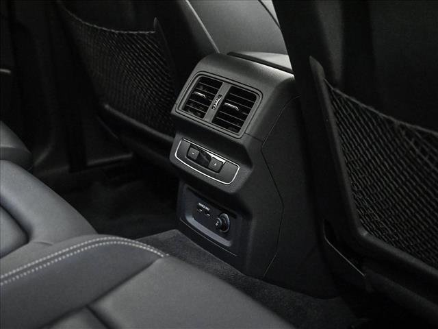 Used 2025 Audi Q5 2.0T Premium image 18