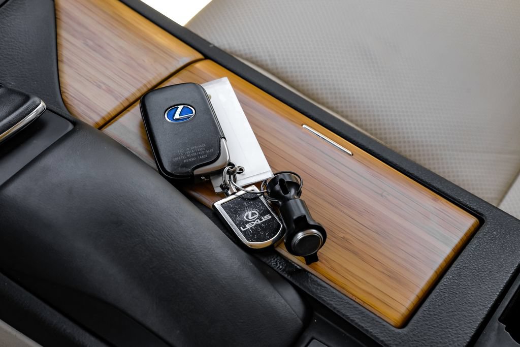 Used 2015 Lexus RX 450h AWD image 53