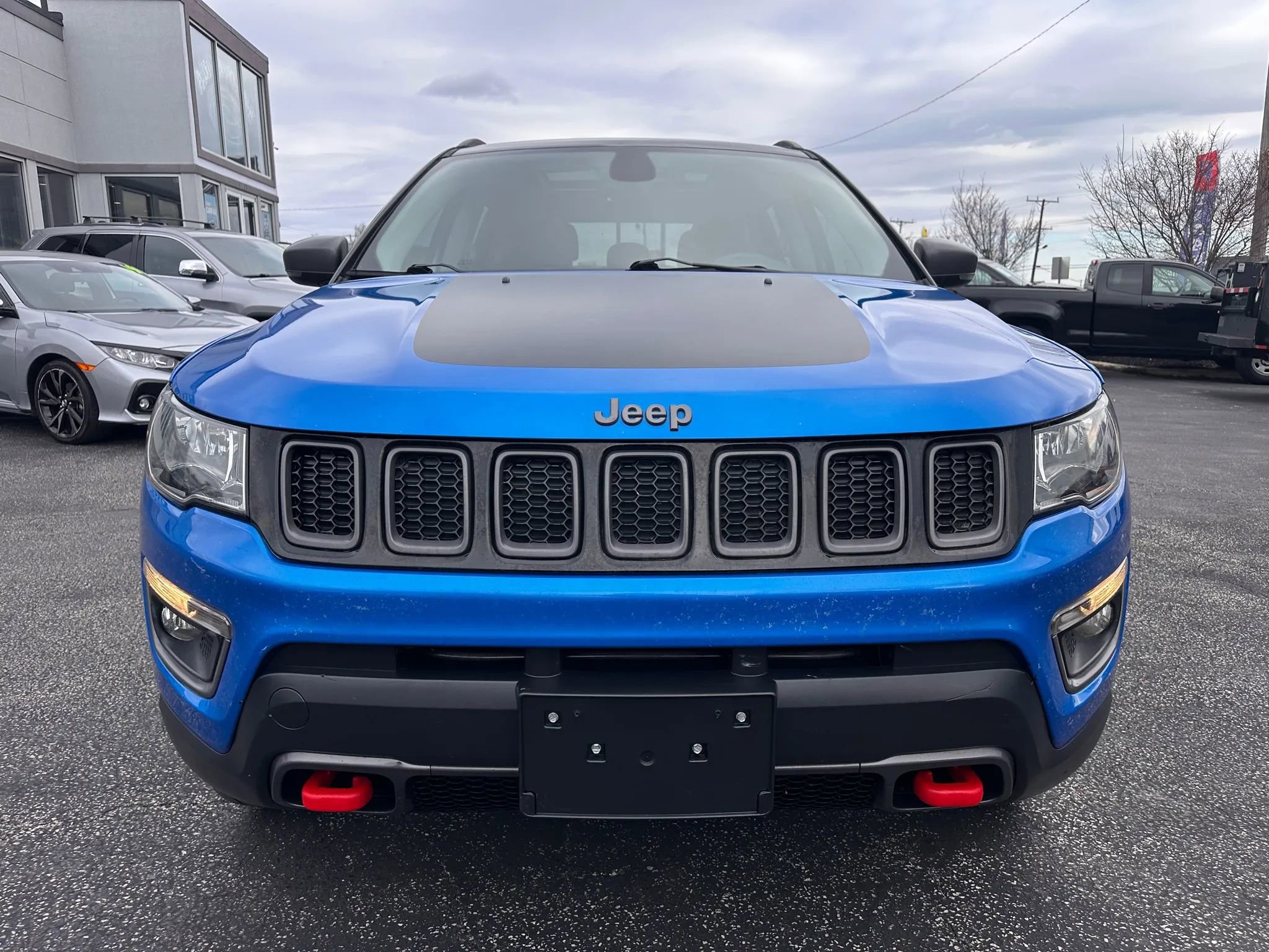 Used 2017 Jeep Compass Trailhawk w/ Navigation Group image 2