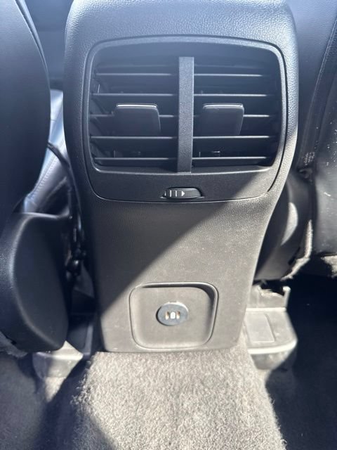 Used 2024 Ford Escape Platinum AWD/4WD image 35