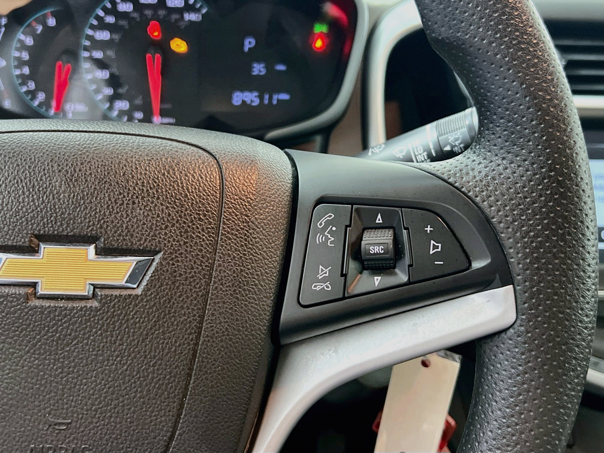 Used 2017 Chevrolet Sonic LS FWD image 19