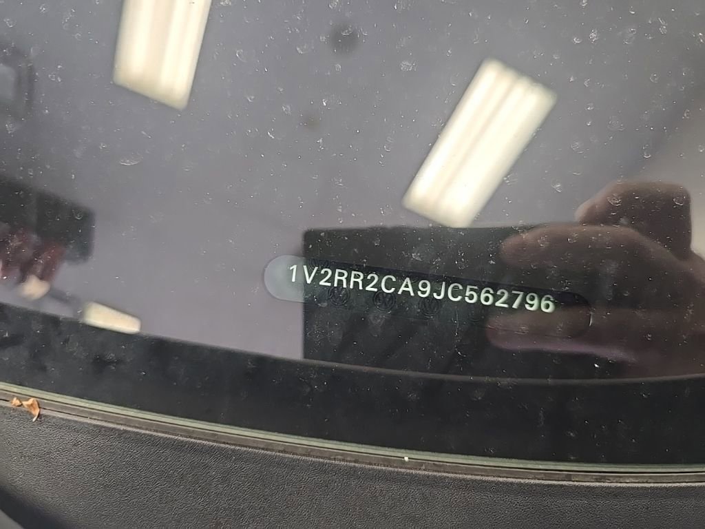 Used 2018 Volkswagen Atlas SEL image 2