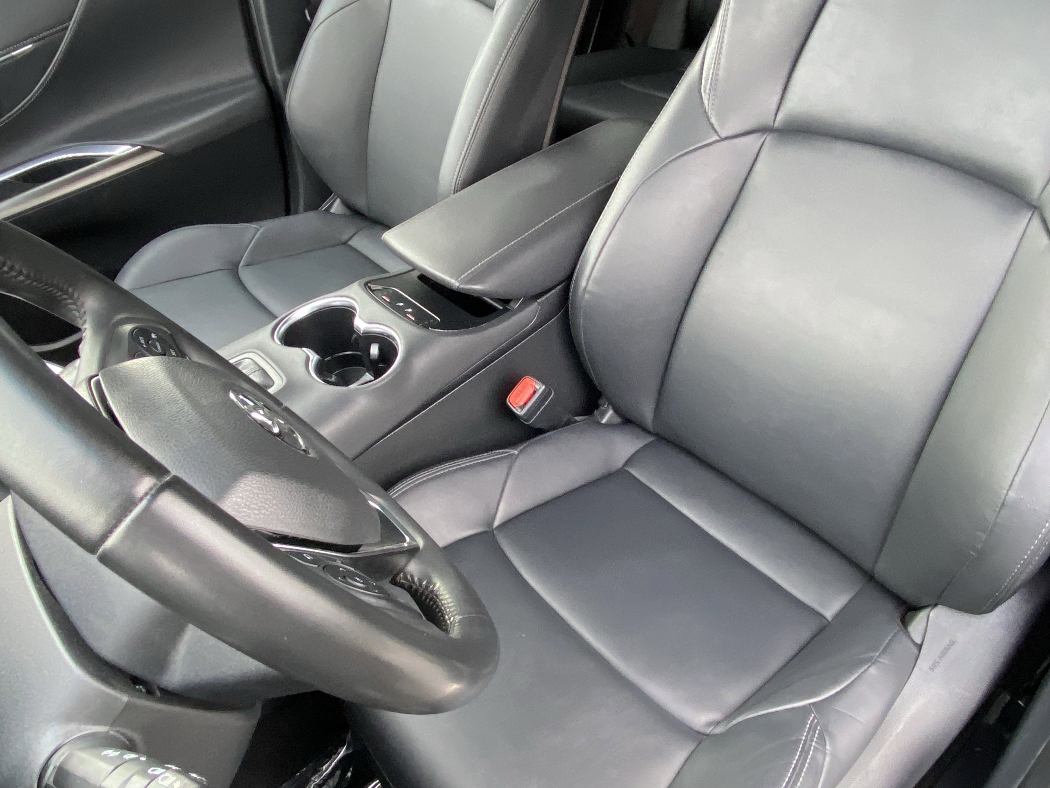 Certified 2024 Toyota Venza Nightshade image 29