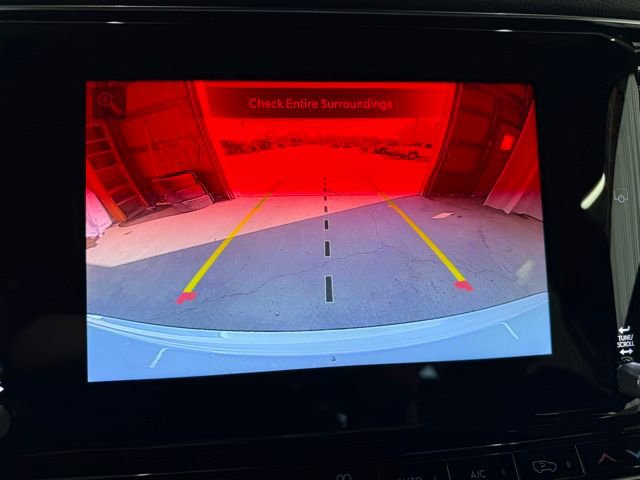 Used 2025 Jeep Wagoneer L Series II w/ 8-pass Seating Package AWD/4WD image 21