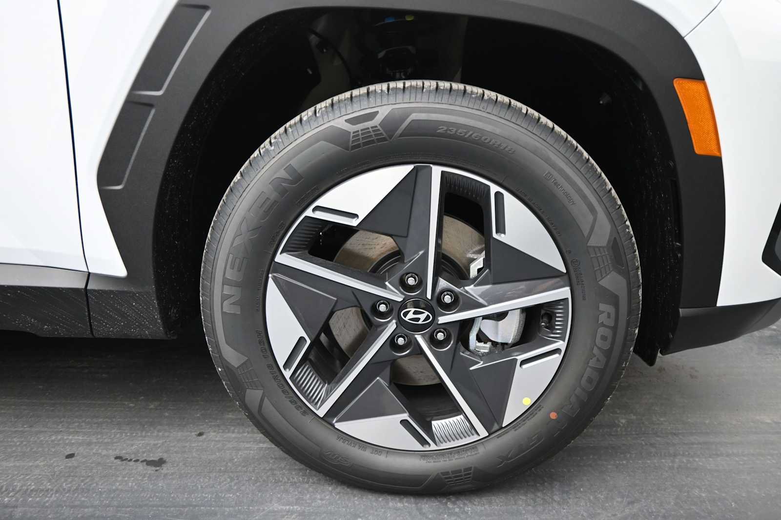New 2026 Hyundai Tucson SEL w/ Tow & Go Package AWD/4WD image 10