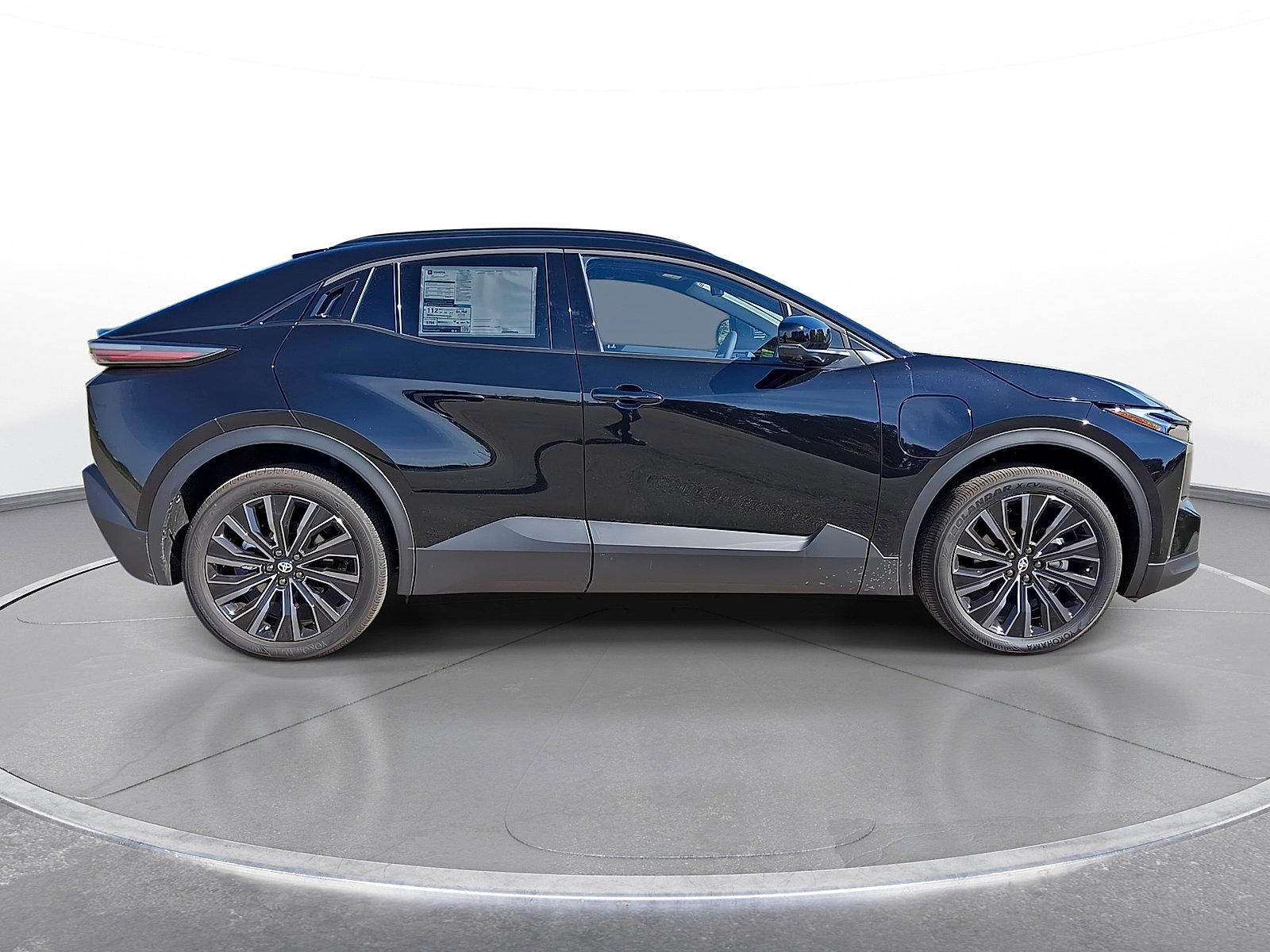 New 2026 Toyota C-HR AWD/4WD image 9