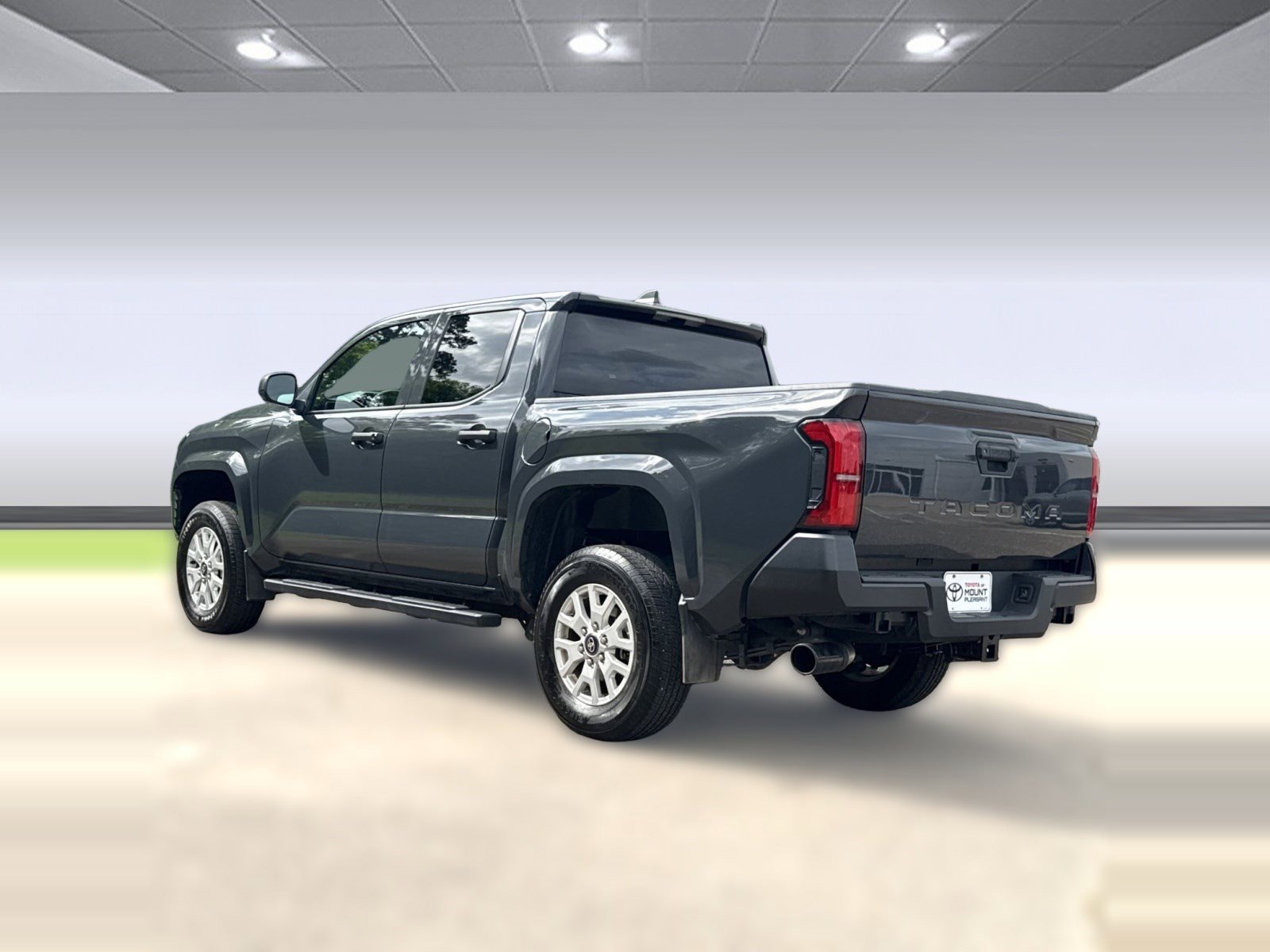 Used 2024 Toyota Tacoma SR RWD image 21