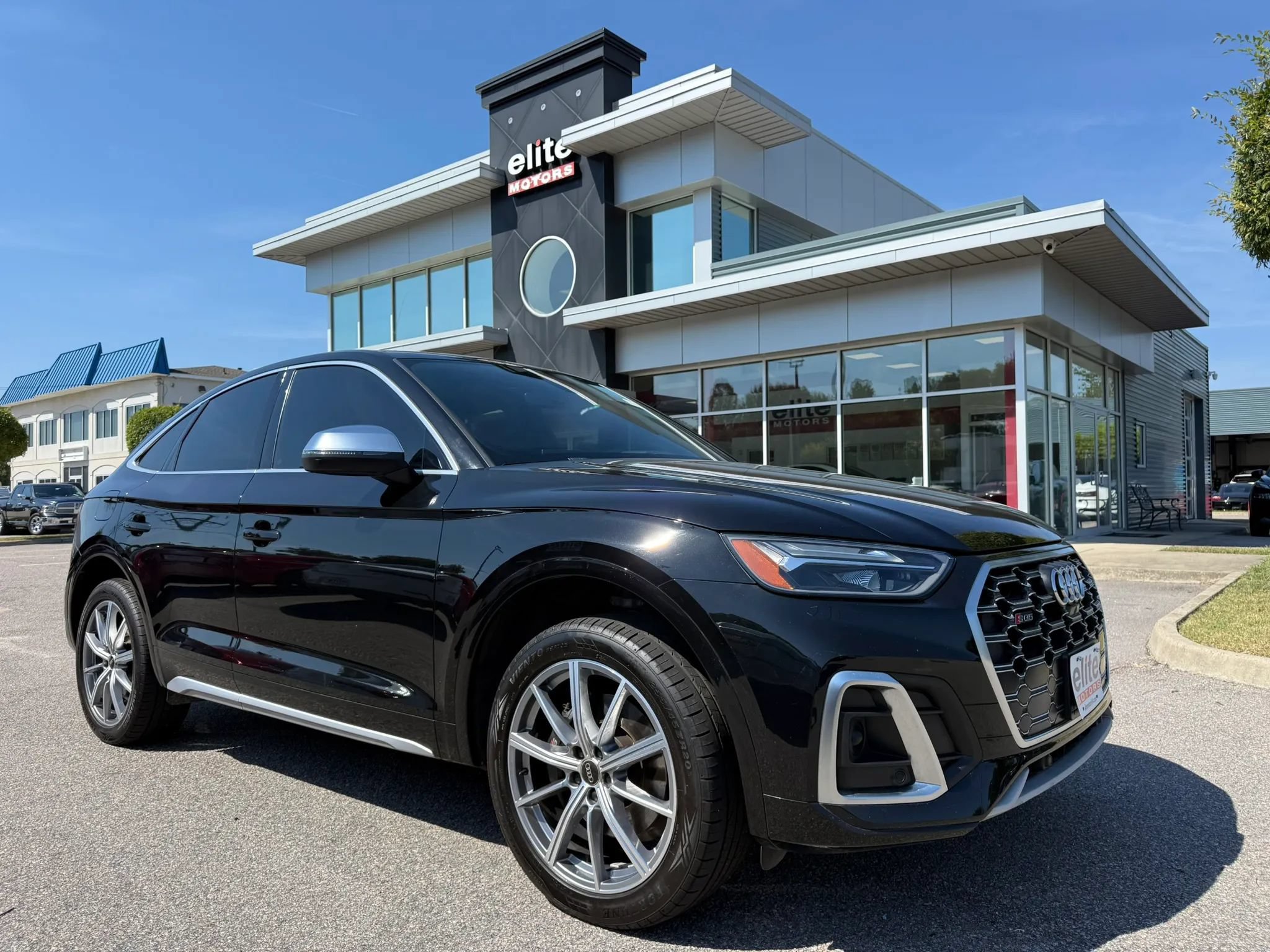Used 2022 Audi SQ5 Premium Plus AWD/4WD image 1