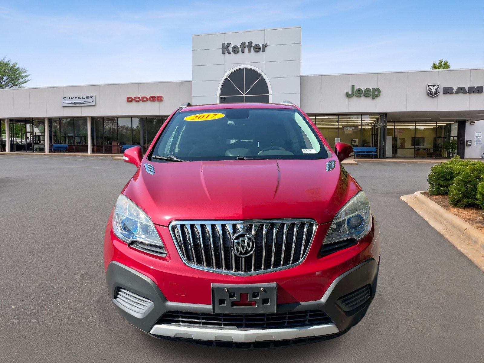 Used 2016 Buick Encore FWD image 2