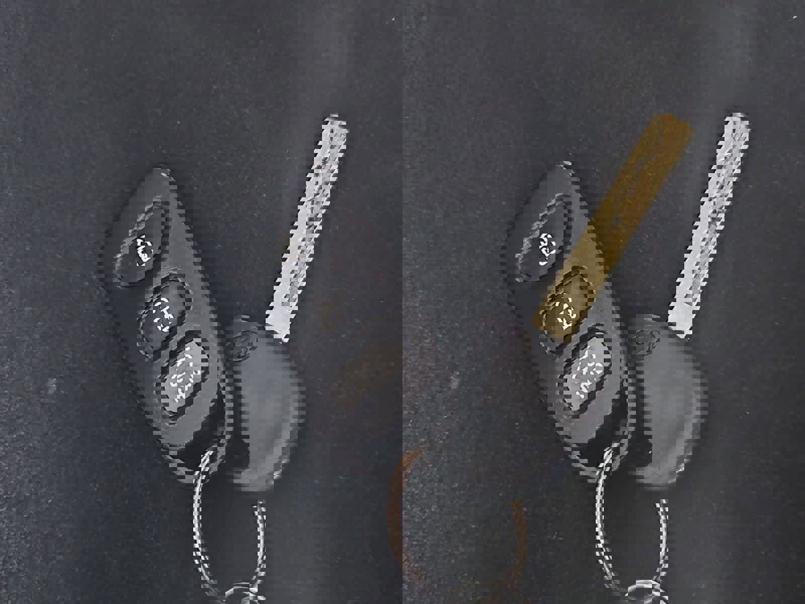 Used 2017 Hyundai Veloster image 34