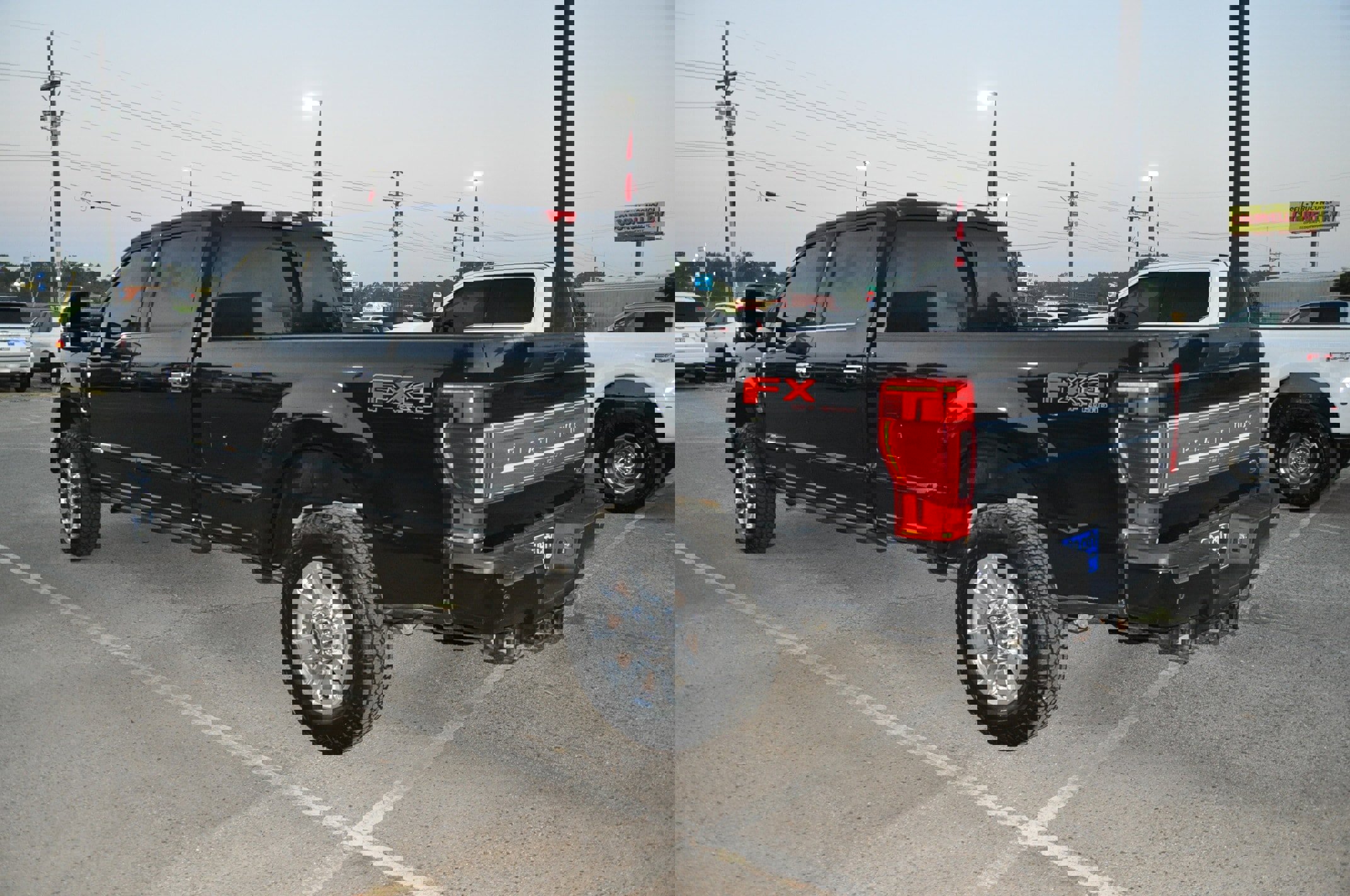 Used 2022 Ford F350 Platinum w/ FX4 Off-Road Package image 3