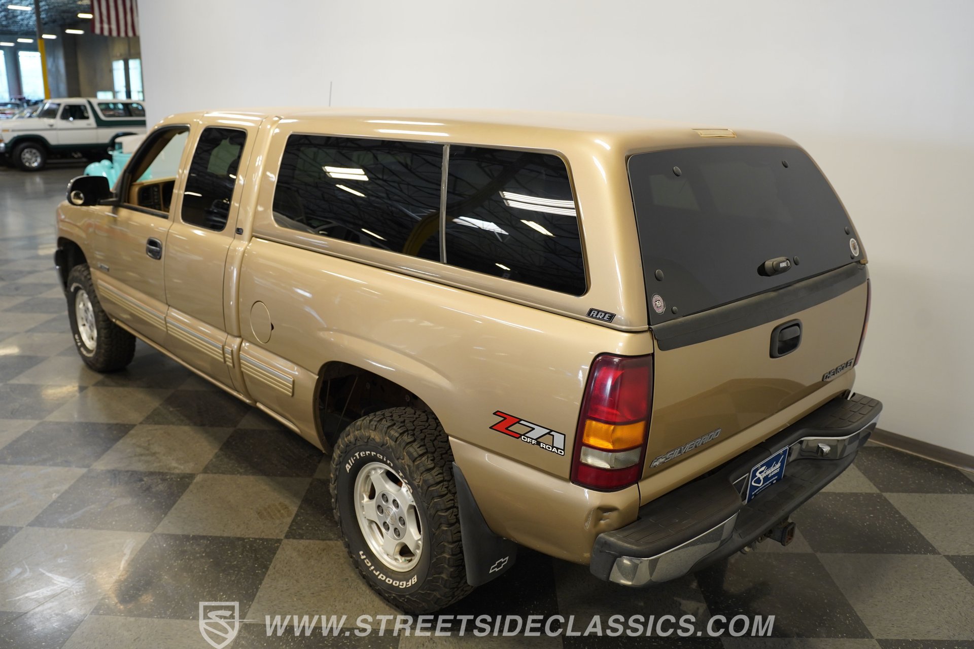 Used 2000 Chevrolet Silverado 1500 LS w/ Off-Road Chassis Pkg AWD/4WD image 27