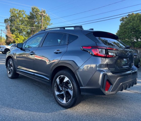 Used 2025 Subaru Crosstrek 2.5i Limited AWD/4WD image 5