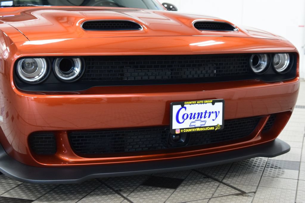 Used 2022 Dodge Challenger SRT Hellcat w/ Plus Package RWD image 13