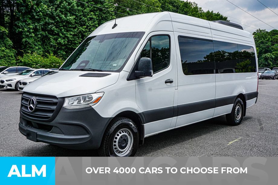 Used 2025 Mercedes-Benz Sprinter 2500 image 2