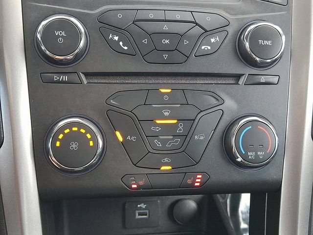 Certified 2018 Ford Fusion SE FWD image 16
