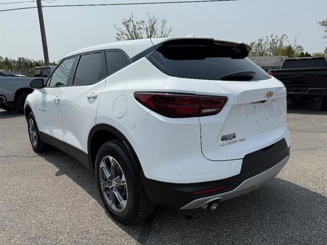 Used 2023 Chevrolet Blazer LT w/ Driver Confidence Package AWD/4WD image 5