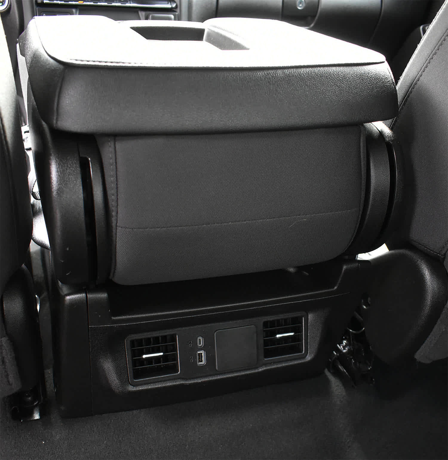 Used 2024 Chevrolet Silverado 1500 Custom image 10