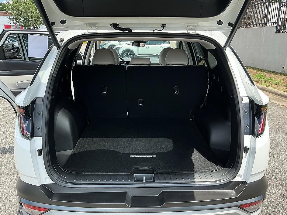 Used 2025 Hyundai Tucson SEL FWD image 27