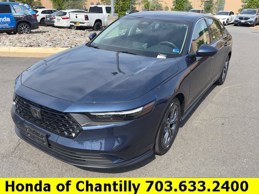 Certified 2023 Honda Accord EX image 3