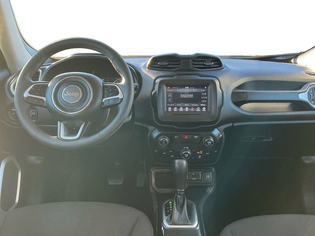 Used 2020 Jeep Renegade Latitude image 17