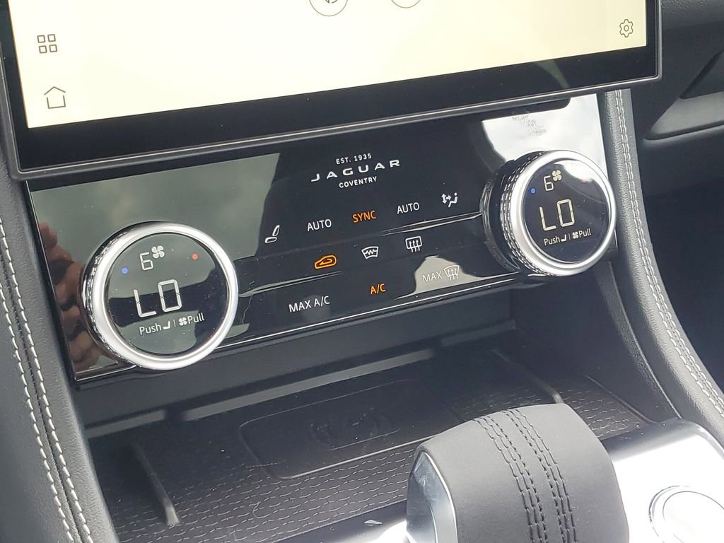 New 2026 Jaguar F-PACE R-Dynamic S image 23