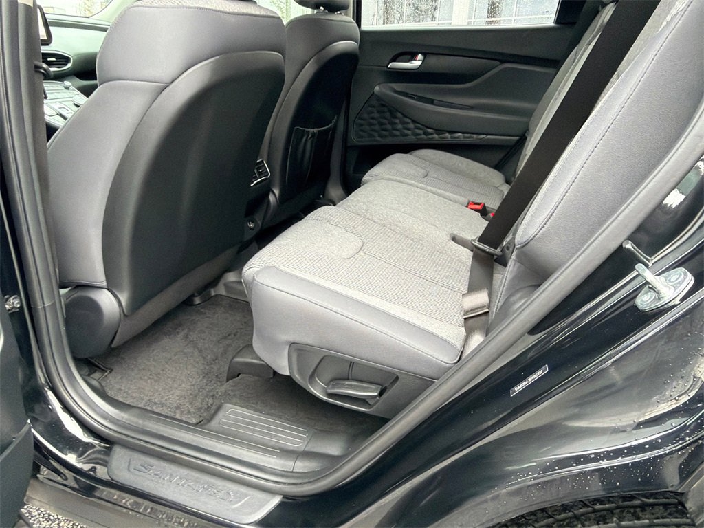Used 2023 Hyundai Santa Fe SEL image 21
