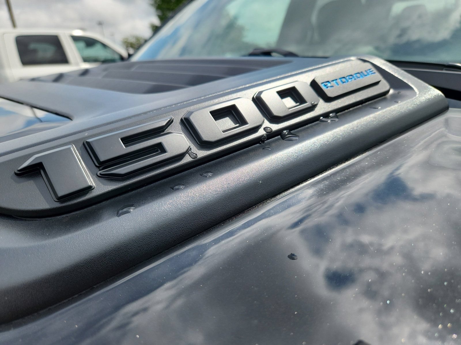 New 2026 RAM 1500 Express AWD/4WD image 11