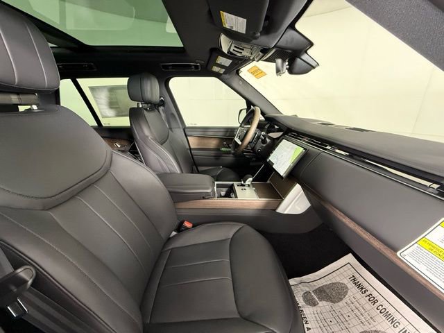 New 2025 Land Rover Range Rover SE image 33